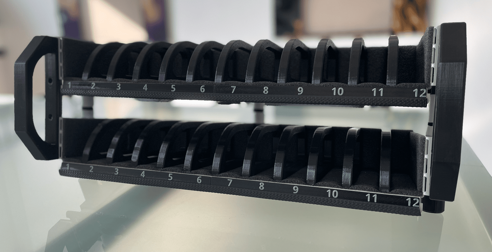 Platz für 24 Smartphones in der mobilen Einheit